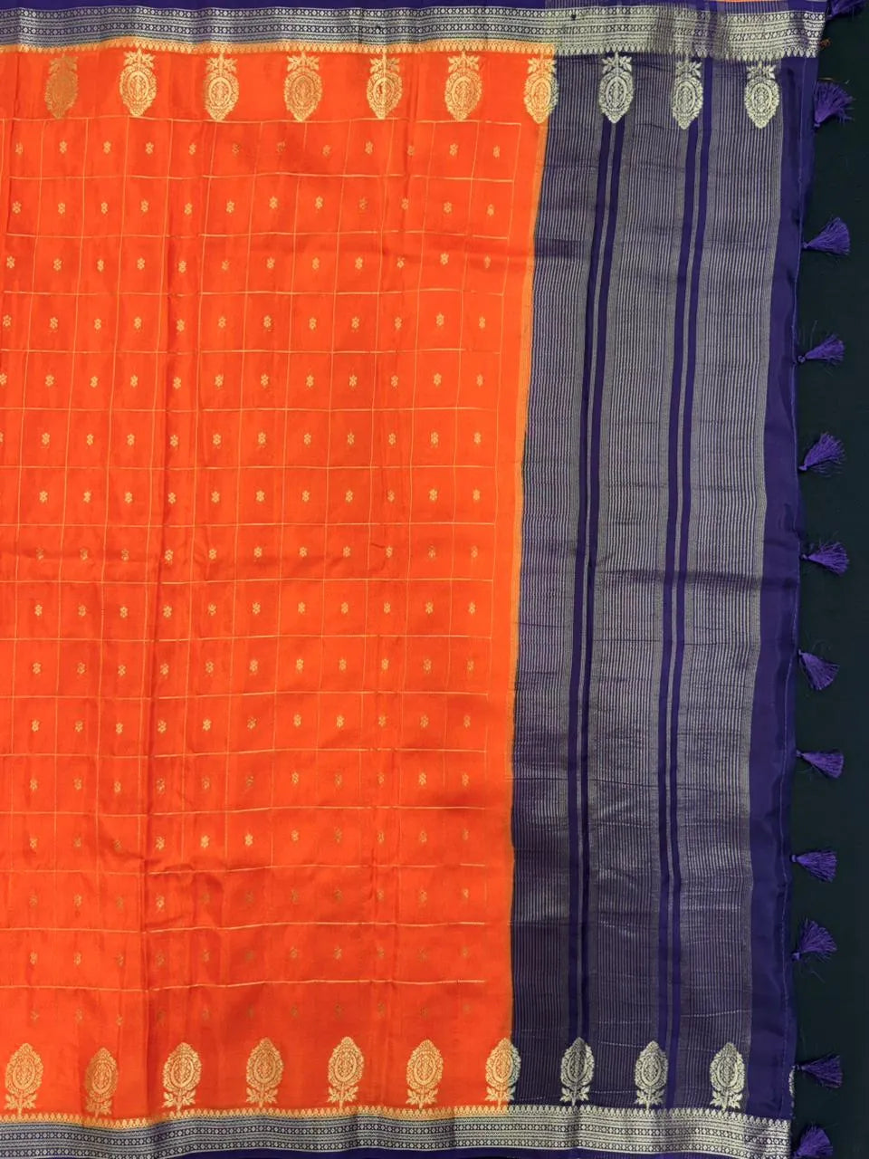 Radiant Charm in Semi Mysore Crepe Silk Saree (Akhoba Print) 