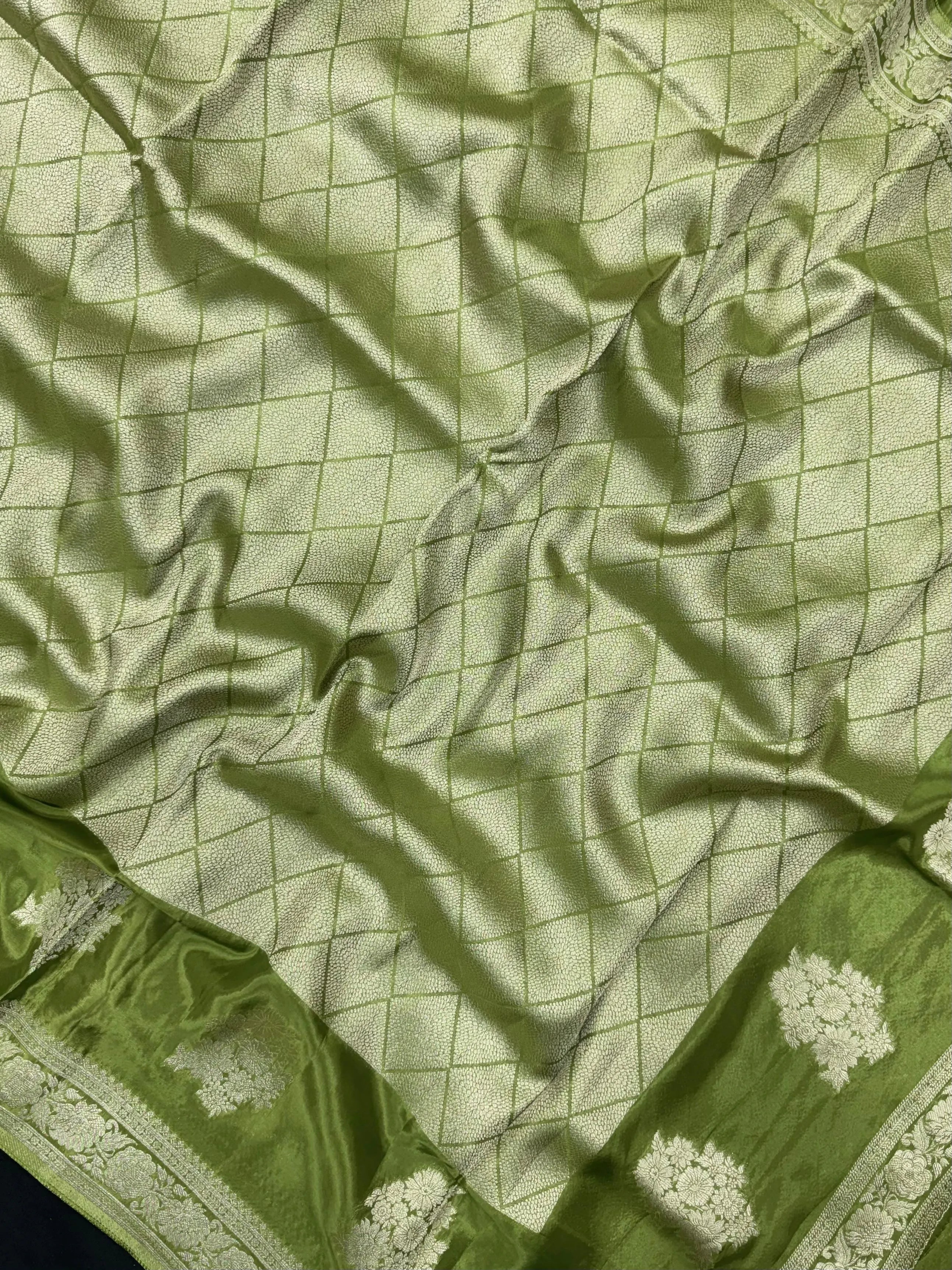 Elegant Raw Mango Silk Saree with Rich Texture (Alfi Buta) 