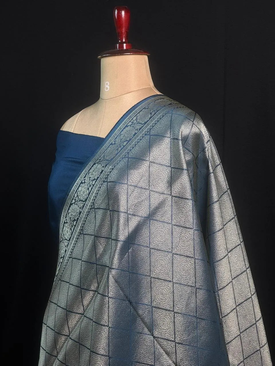 Elegant Raw Mango Silk Saree with Rich Texture (Alfi Buta)