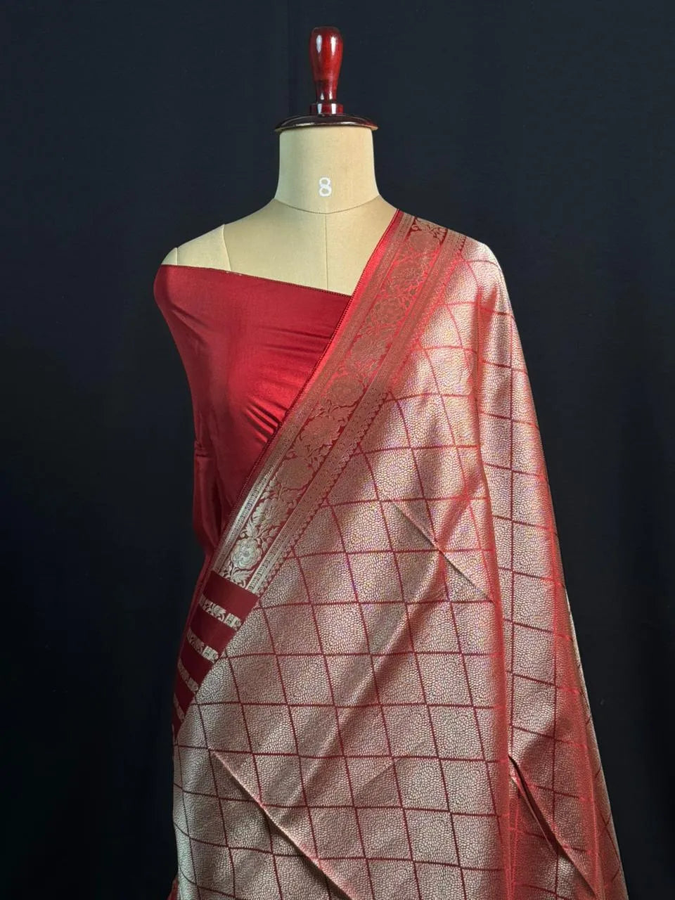 Elegant Raw Mango Silk Saree with Rich Texture (Alfi Buta)