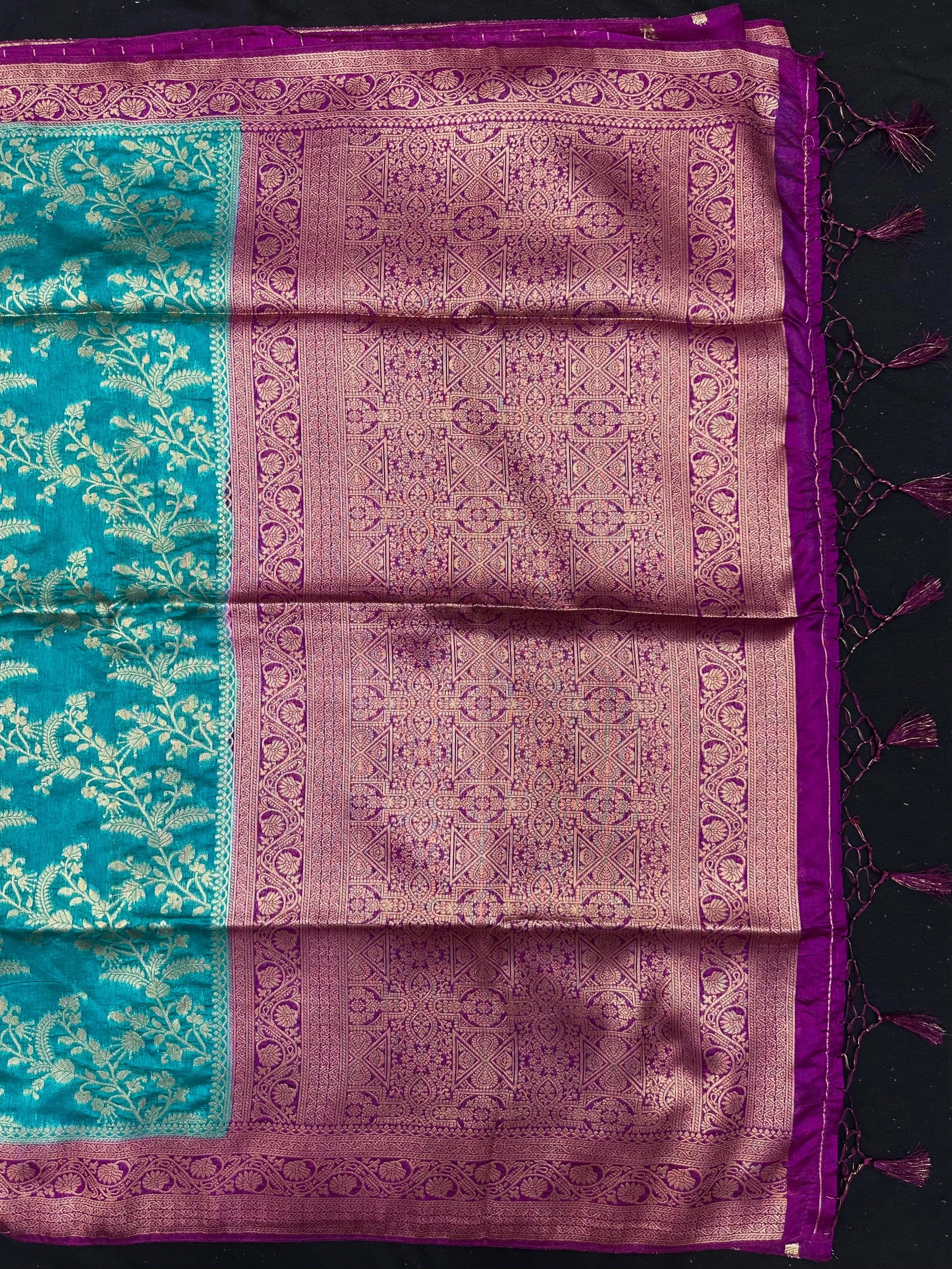 Premium Raw Silk Saree – Rich Texture & Lustrous Finish (Anjali Jaal) 