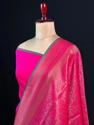 Semi Banarasi Silk Saree-BANARASI BROCADE OFF