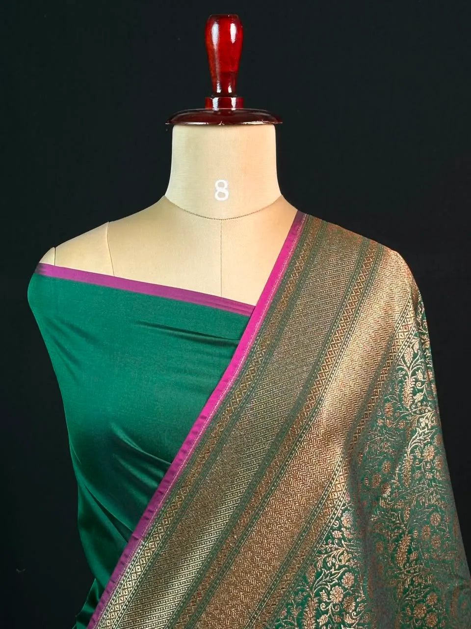 Semi Banarasi Silk Saree-BANARASI BROCADE OFF