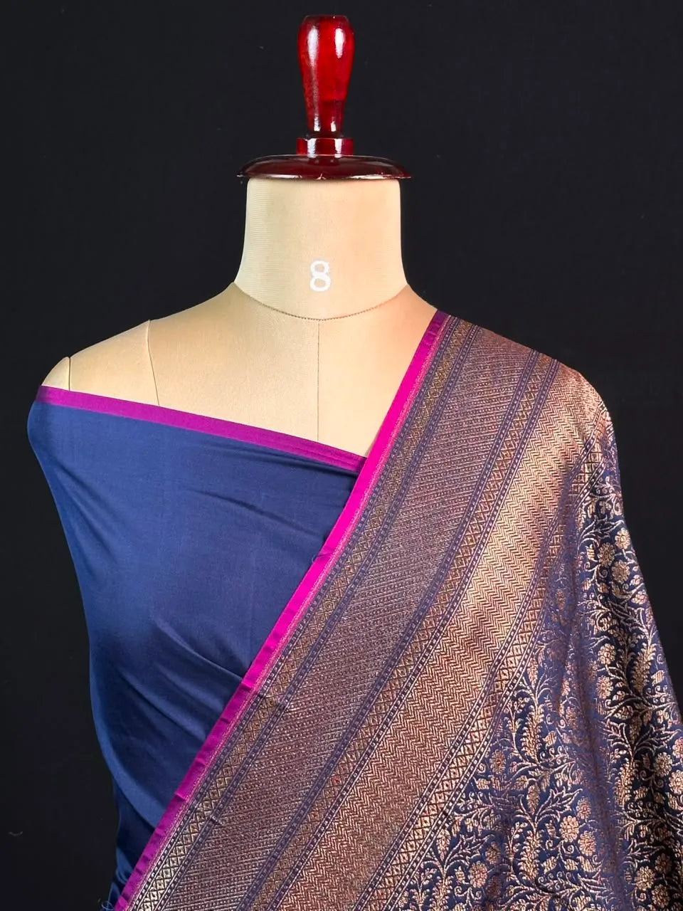 Semi Banarasi Silk Saree-BANARASI BROCADE OFF