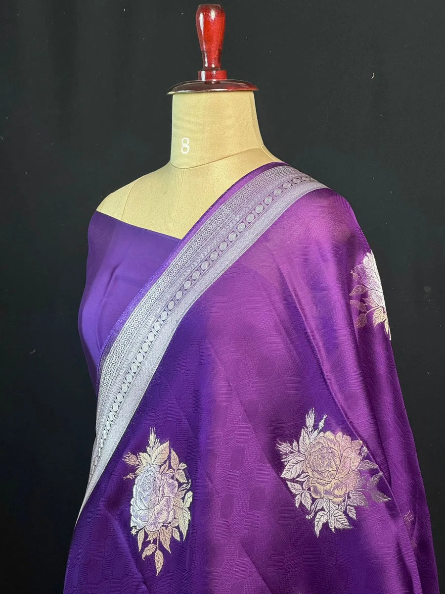 Soft Banarasi Gen Fold Silk Self Saree 