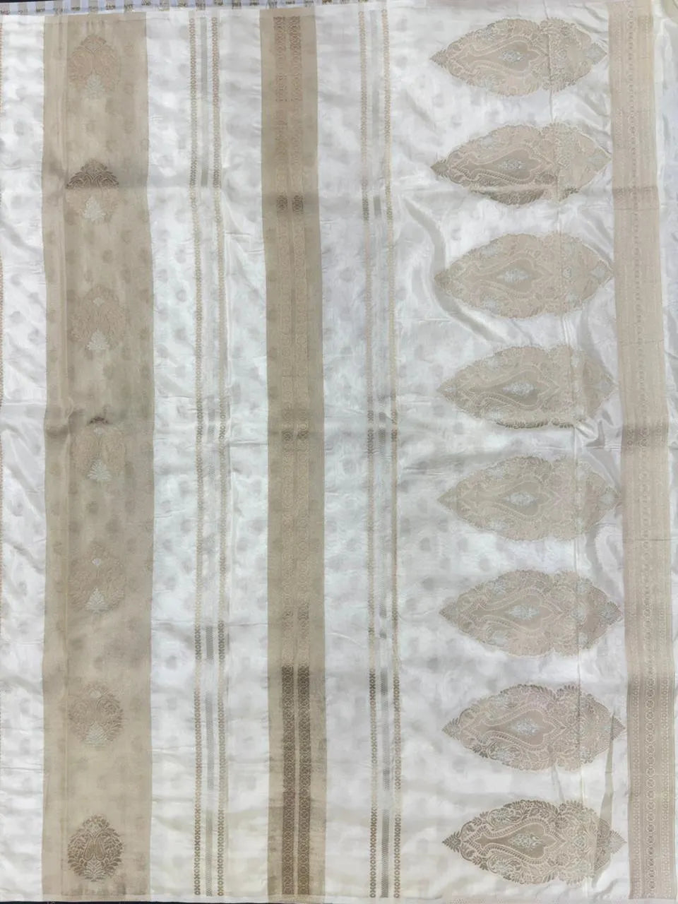 Elegant Semi Mysore Crepe Silk Saree