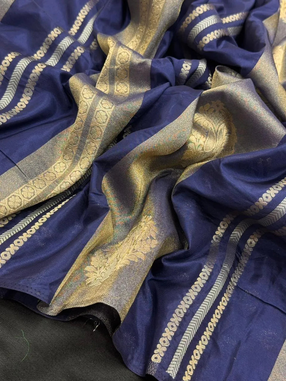 Elegant Semi Mysore Crepe Silk Saree