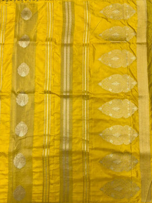 Elegant Semi Mysore Crepe Silk Saree