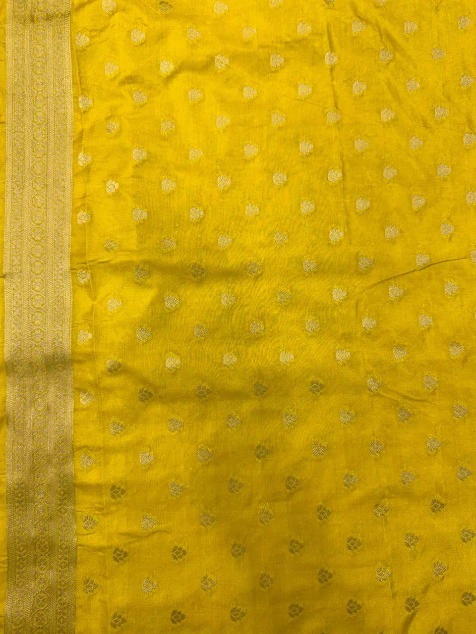 Elegant Semi Mysore Crepe Silk Saree