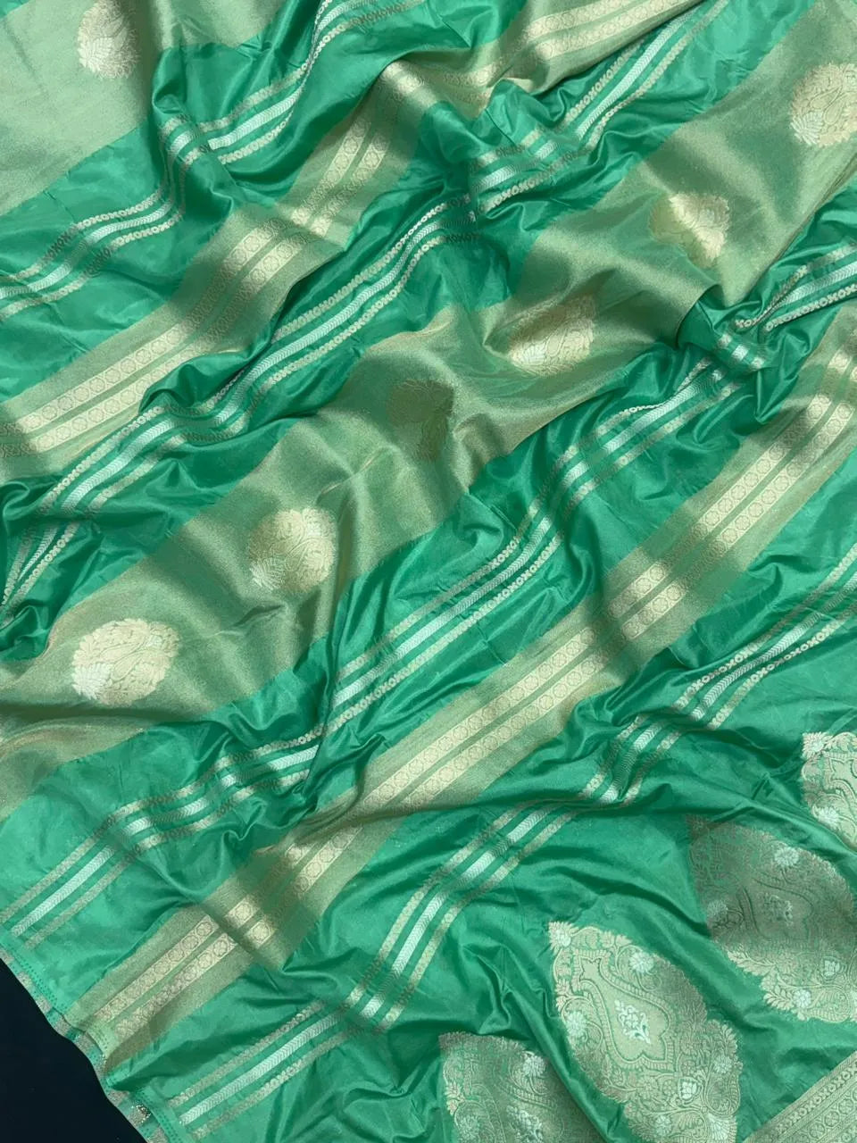 Elegant Semi Mysore Crepe Silk Saree