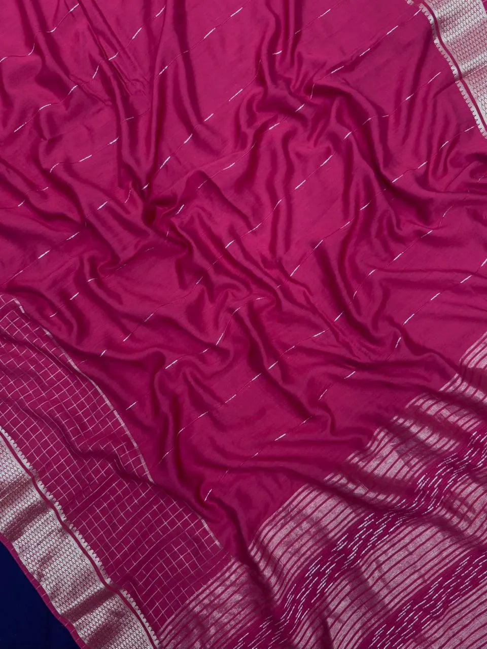 Elegant Malai Cotton Saree – Soft, Comfortable & Traditional Weave (Binny Crape RZ)