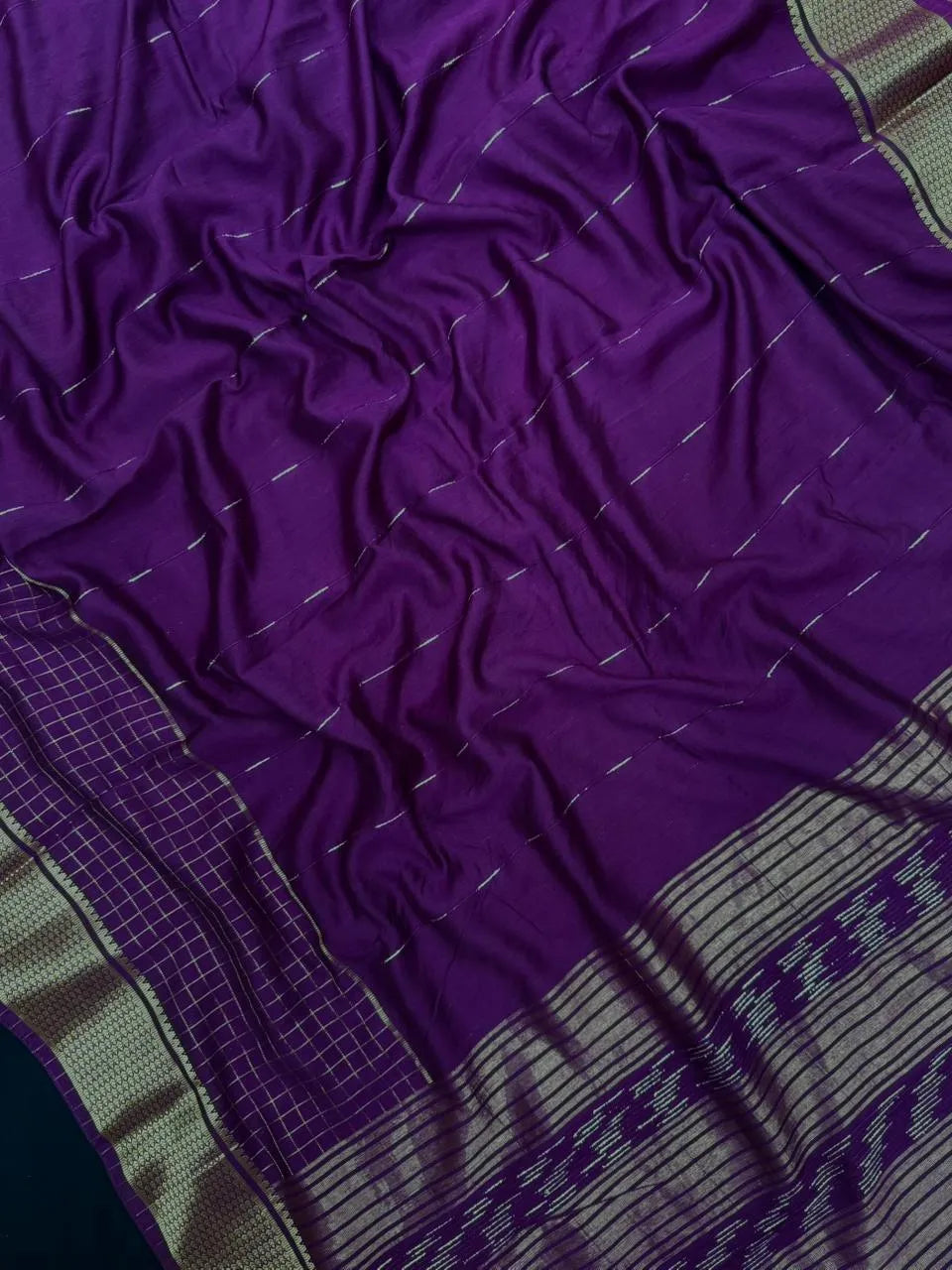 Elegant Malai Cotton Saree – Soft, Comfortable & Traditional Weave (Binny Crape RZ)