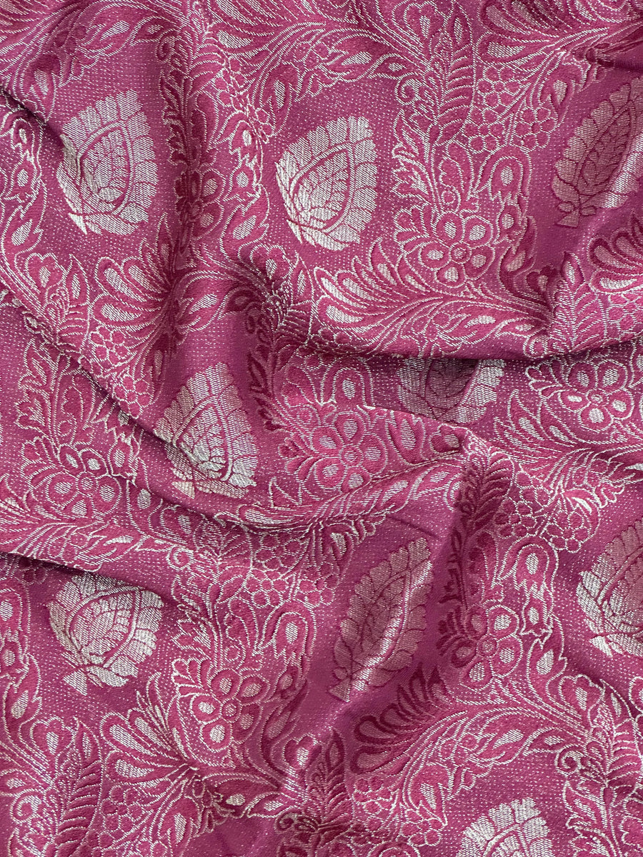 Binny Crepe Saree – Smooth Drape with Effortless Elegance