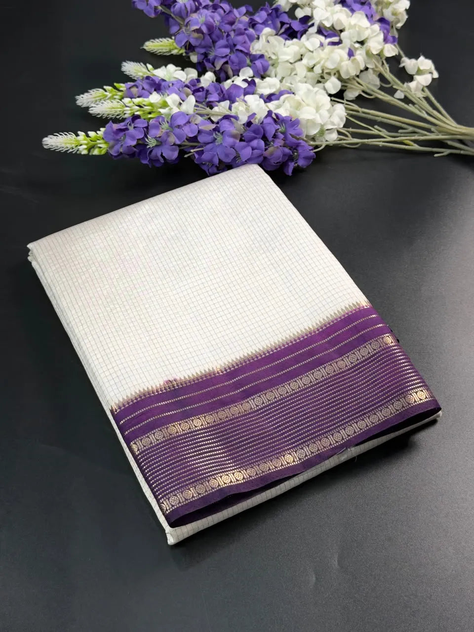 Elegant Checks Uppada Silk Saree 