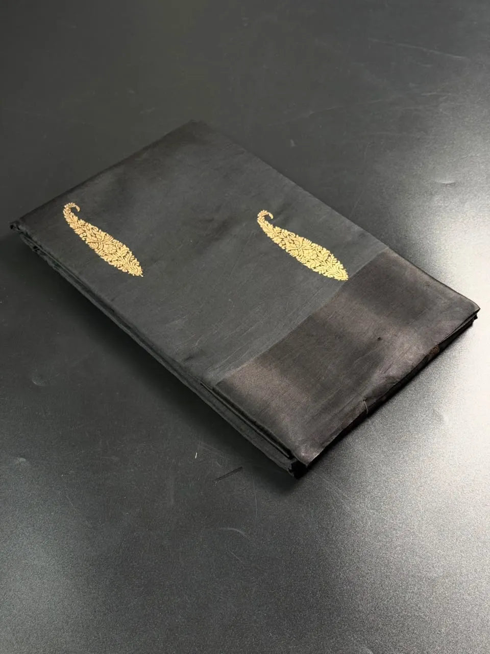 Chokdi Katan Silk Saree