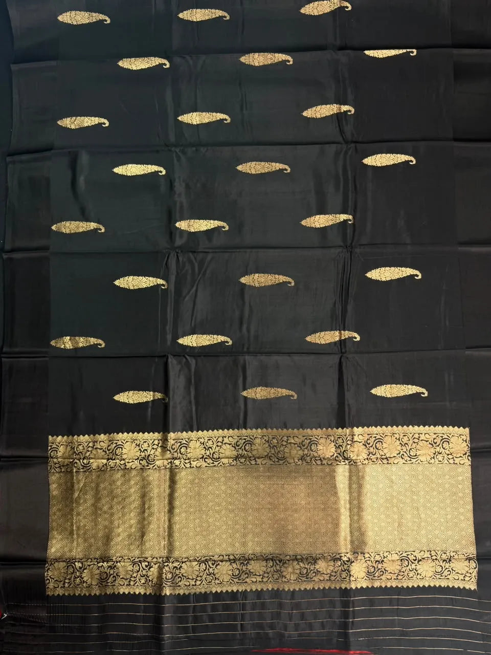 Chokdi Katan Silk Saree