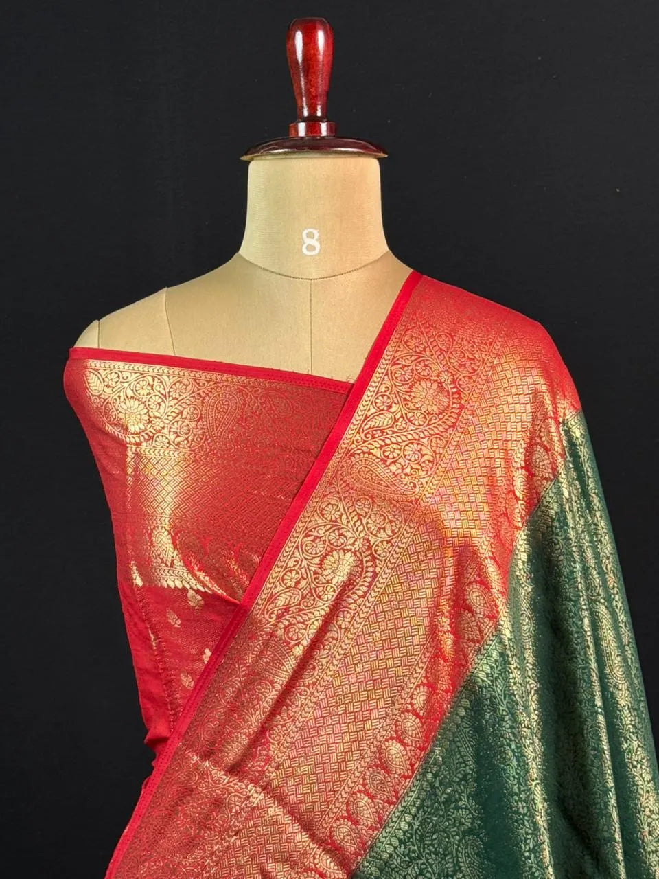 Sophisticated Semi Binny Crepe Silk Saree for Modern Women