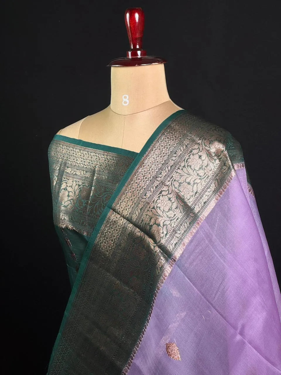 Elegant Cora Lachha Dye Saree with Rich Texture & Graceful Finish