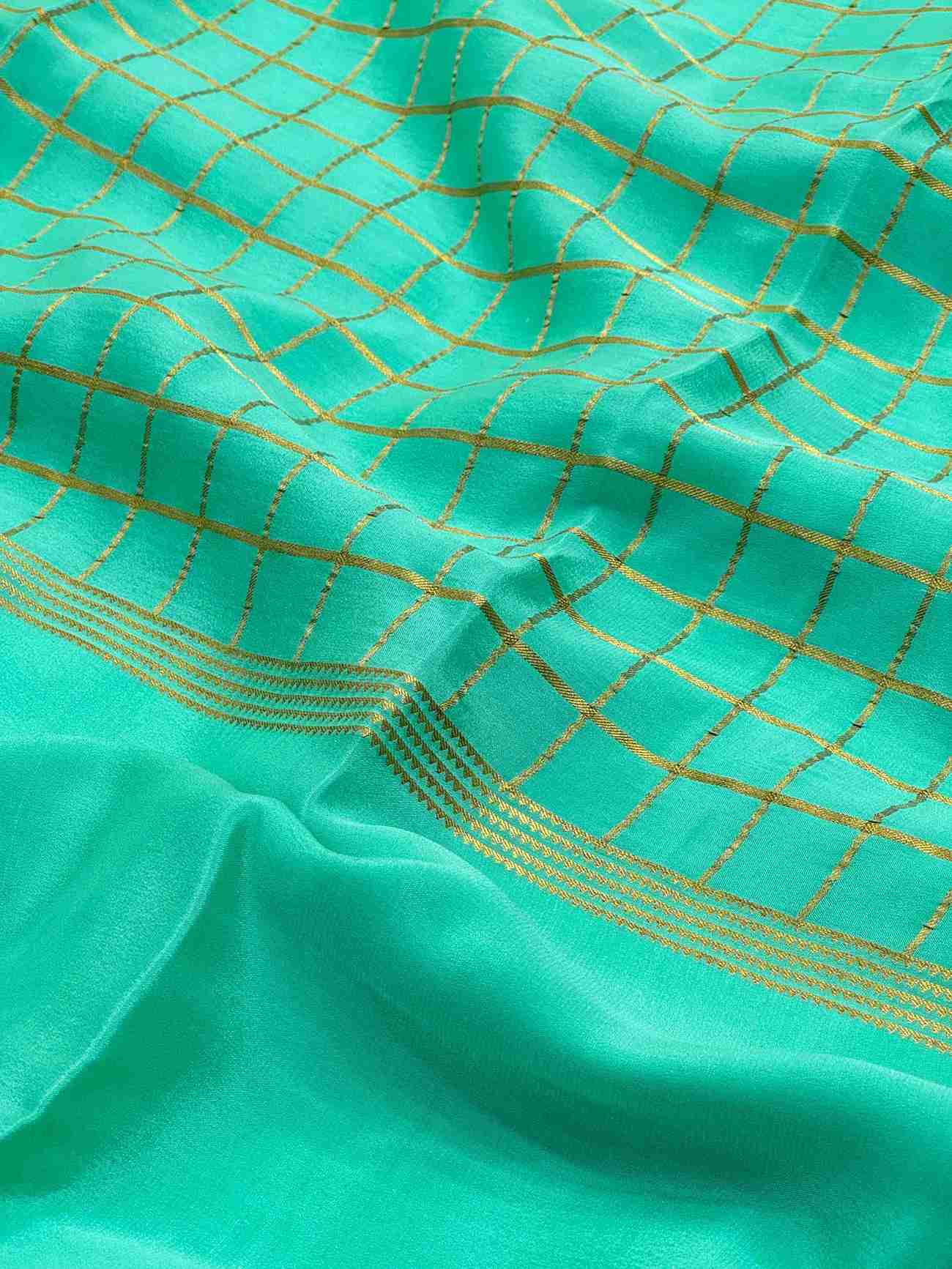 Pure Mysore Crepe Silk Saree-Centre Chex