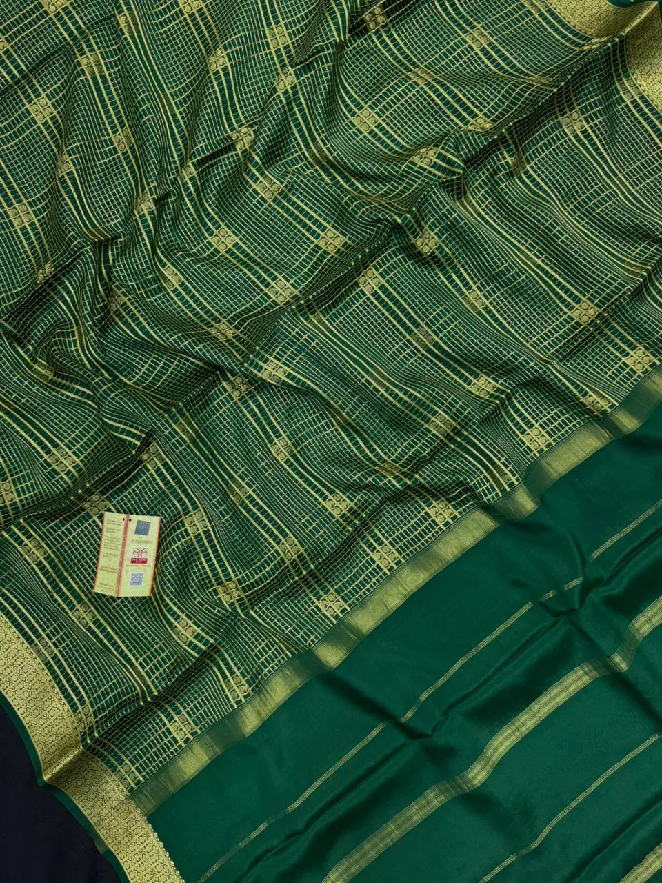 Handwoven Pure Mysore Silk Saree with Royal Chex Pattern (Chamundi)