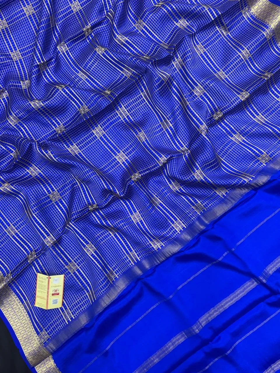 Handwoven Pure Mysore Silk Saree with Royal Chex Pattern (Chamundi)