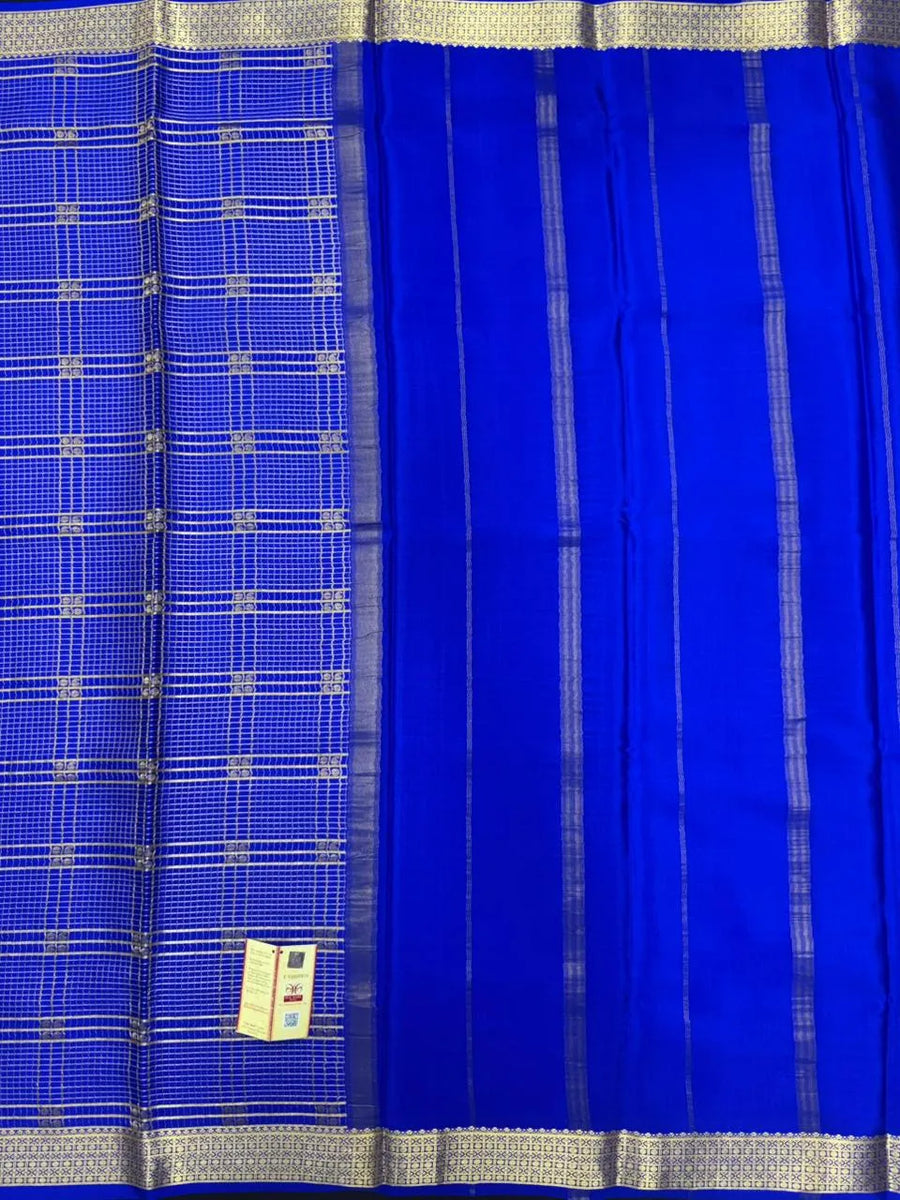 Handwoven Pure Mysore Silk Saree with Royal Chex Pattern (Chamundi)