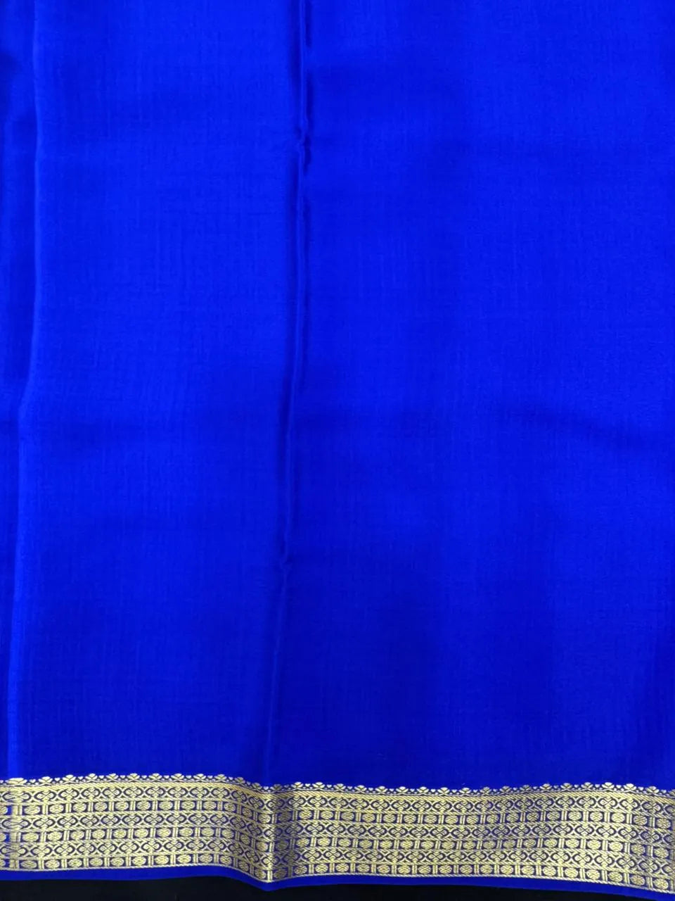 Handwoven Pure Mysore Silk Saree with Royal Chex Pattern (Chamundi)