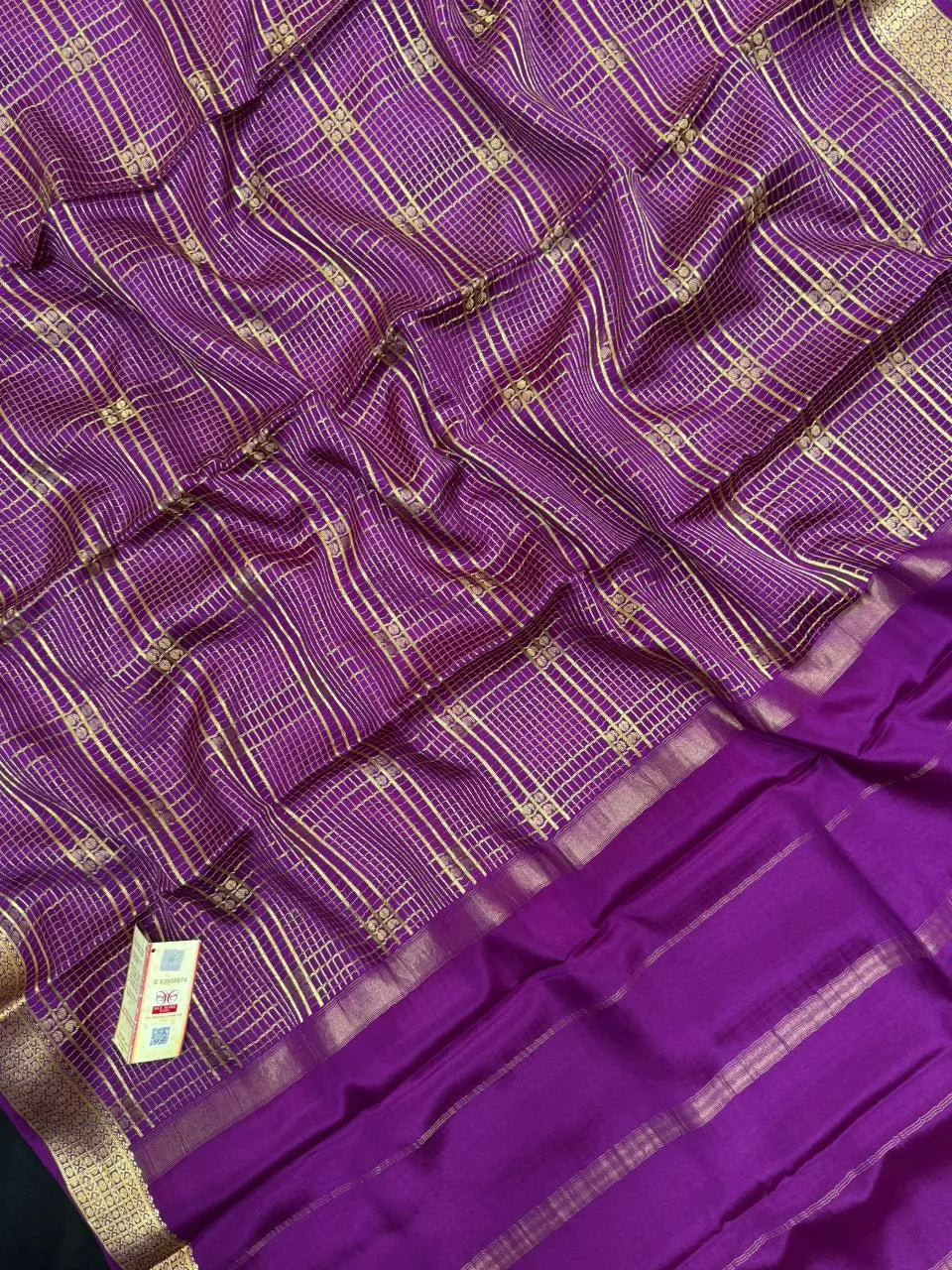 Handwoven Pure Mysore Silk Saree with Royal Chex Pattern (Chamundi)
