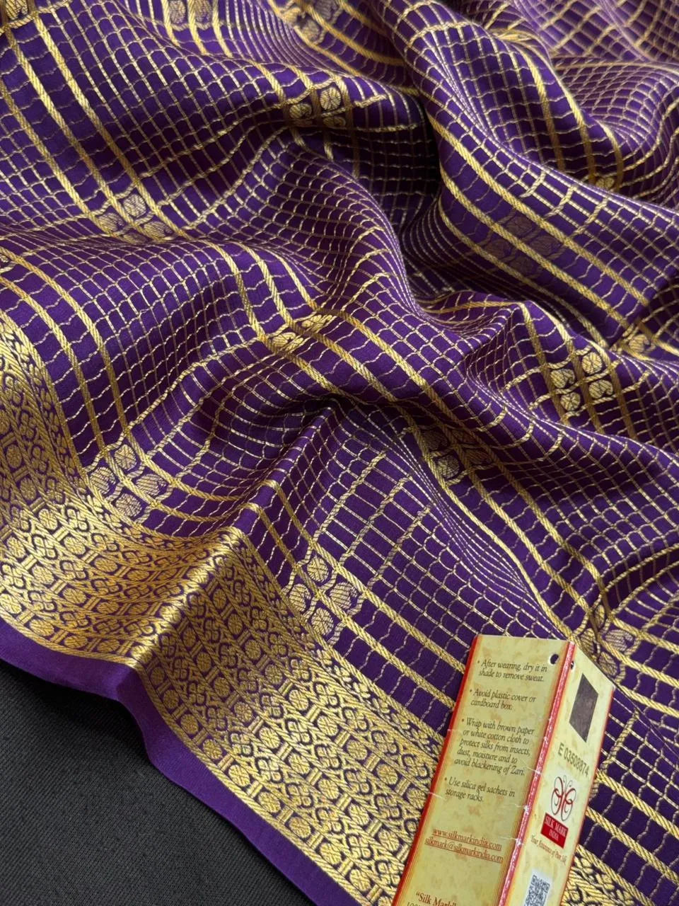 Handwoven Pure Mysore Silk Saree with Royal Chex Pattern (Chamundi)