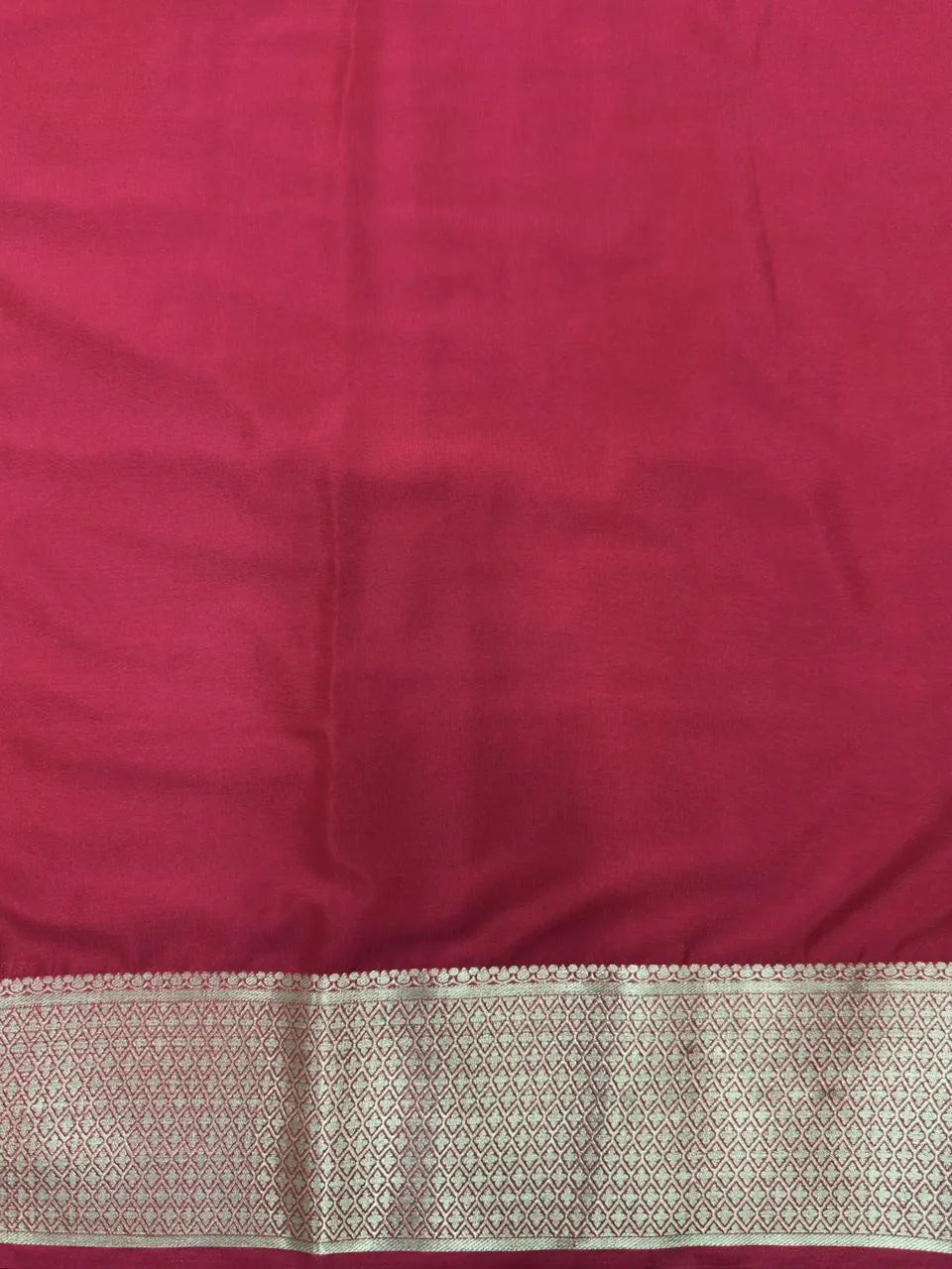 Premium Semi Mysore Crepe Saree with Elegant Weaving Design (Chiffon Stripe)