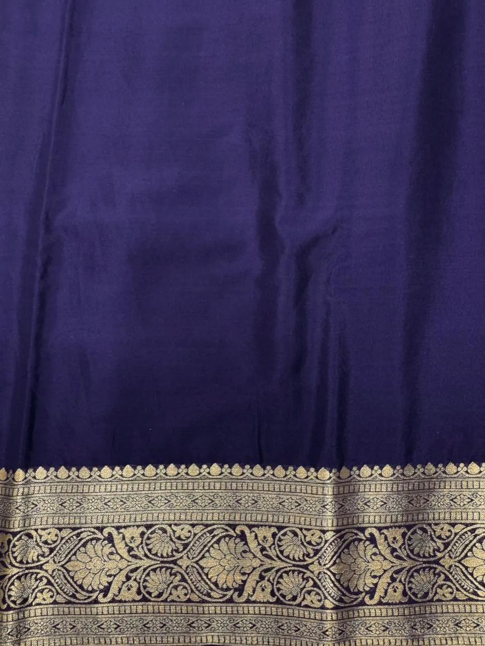 Binny Crepe Saree – Smooth Drape with Effortless Elegance-(Crepe Delight)