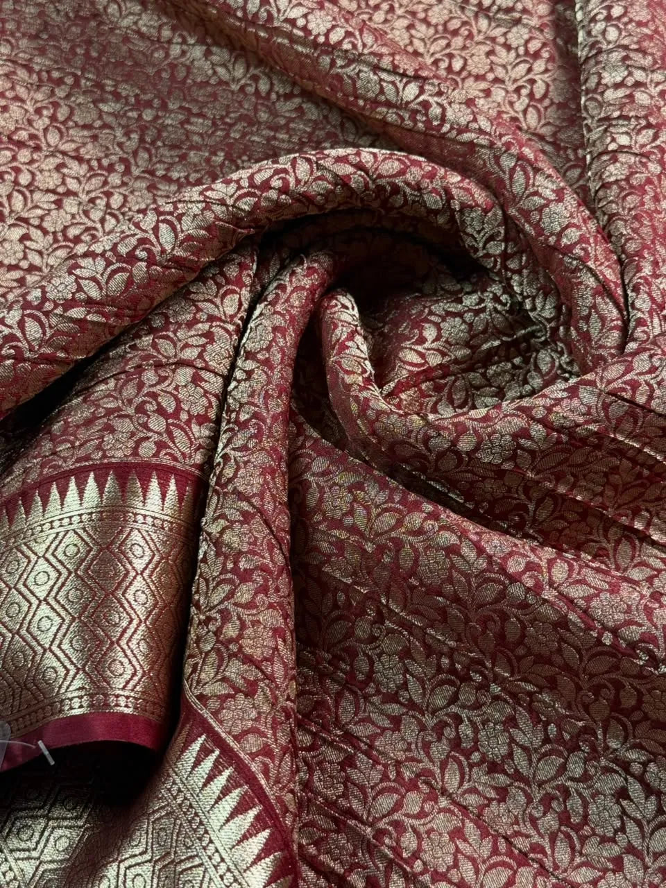 Crush Crepe Silk Saree with Zari Work