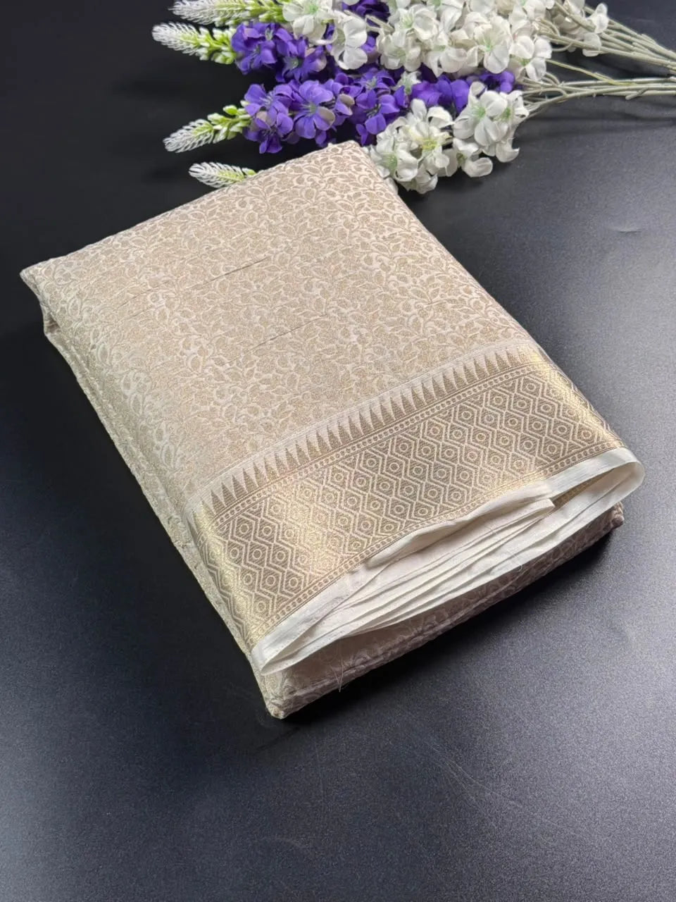 Crush Crepe Silk Saree with Zari Work