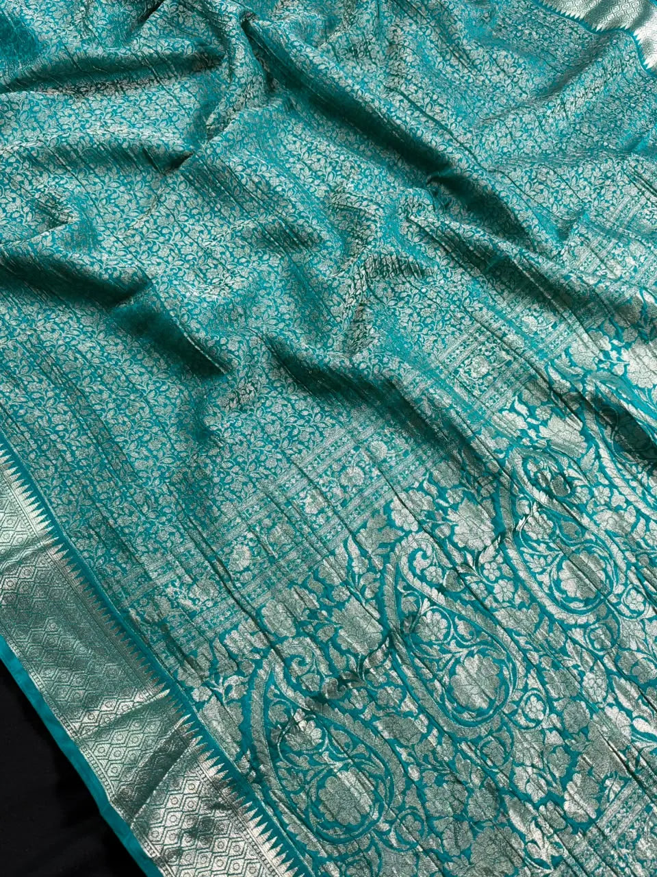 Crush Crepe Silk Saree with Zari Work