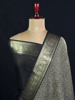 Elegant Crush Crepe Silk Saree