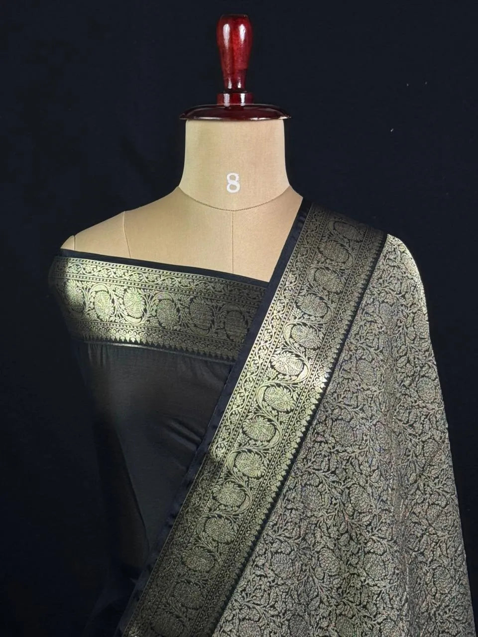 Elegant Crush Crepe Silk Saree