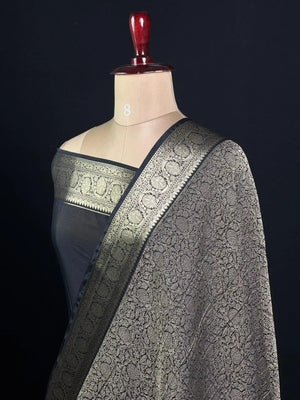 Elegant Crush Crepe Silk Saree