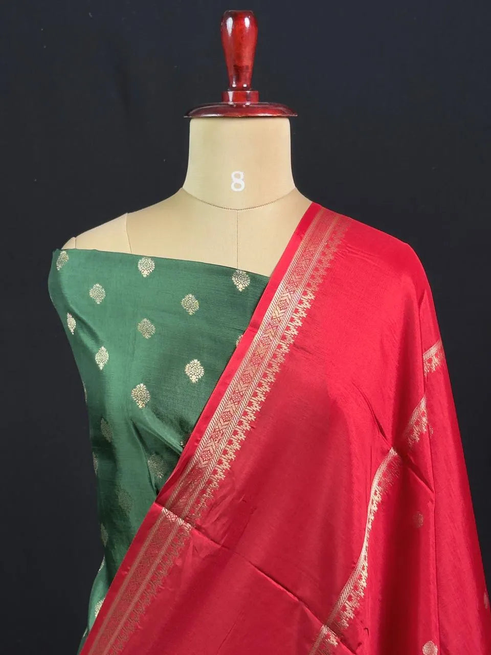 Graceful Semi Dola Viscose Saree for Festive & Party Wear