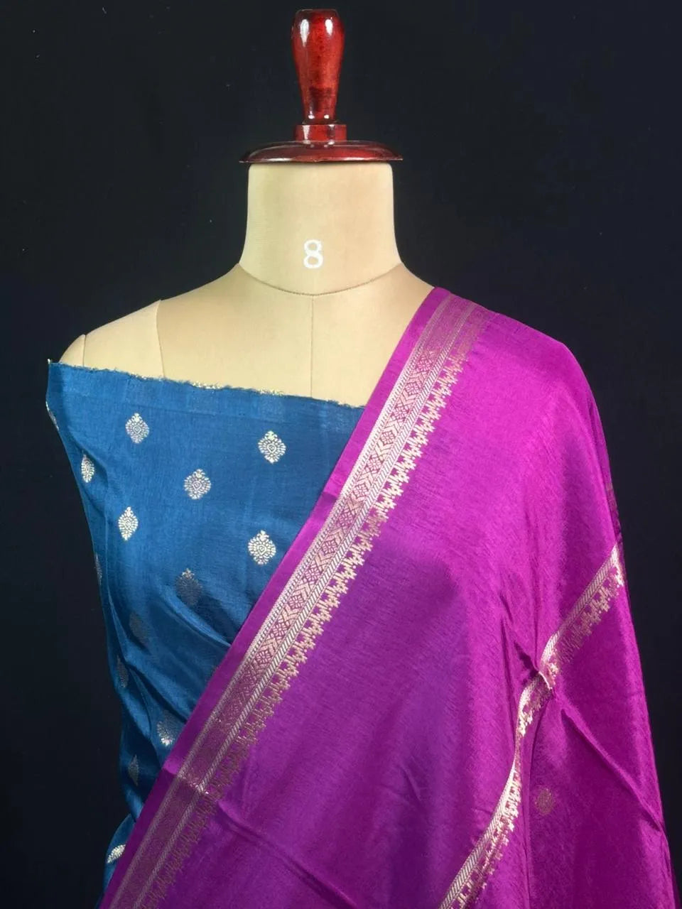 Graceful Semi Dola Viscose Saree for Festive & Party Wear