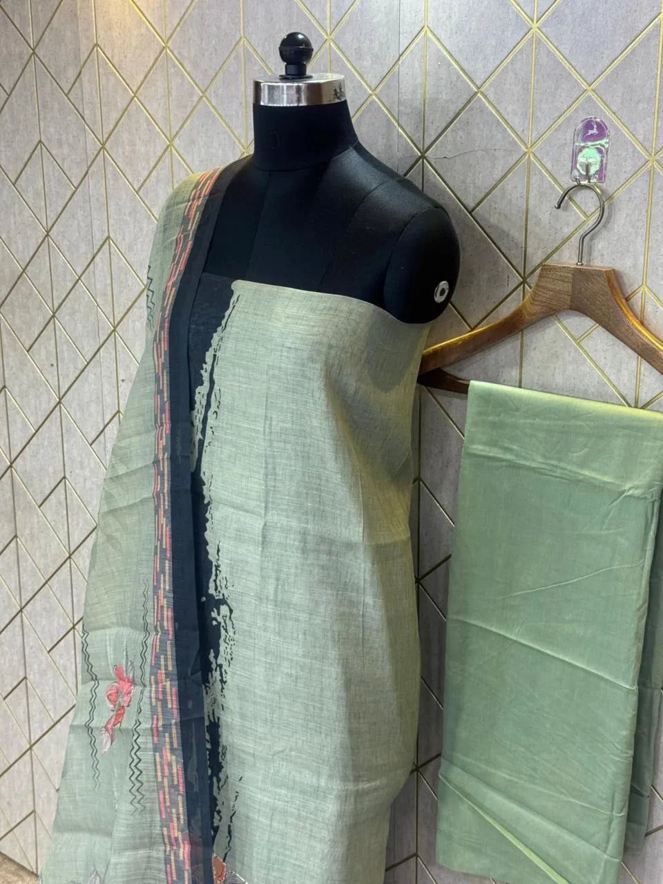 Comfort Fit Linen Cotton Dress Material (Unstitched) 