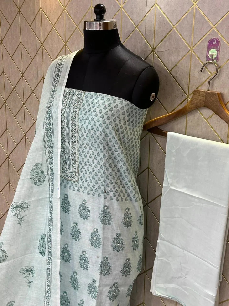 Comfort Fit Linen Cotton Dress Material (Unstitched) 