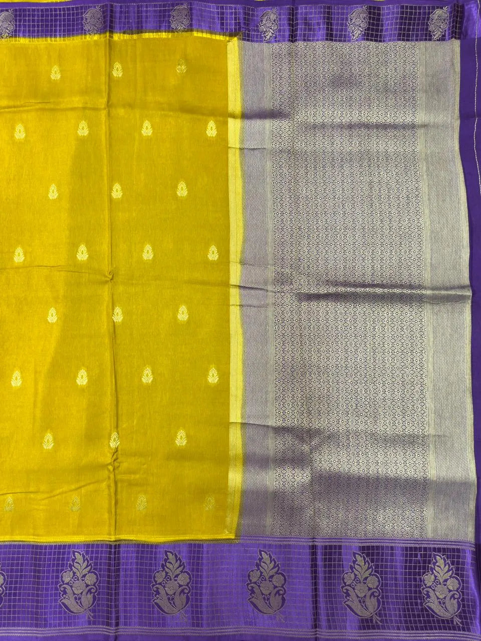 Raw Mango Silk Saree-Dupion Mango