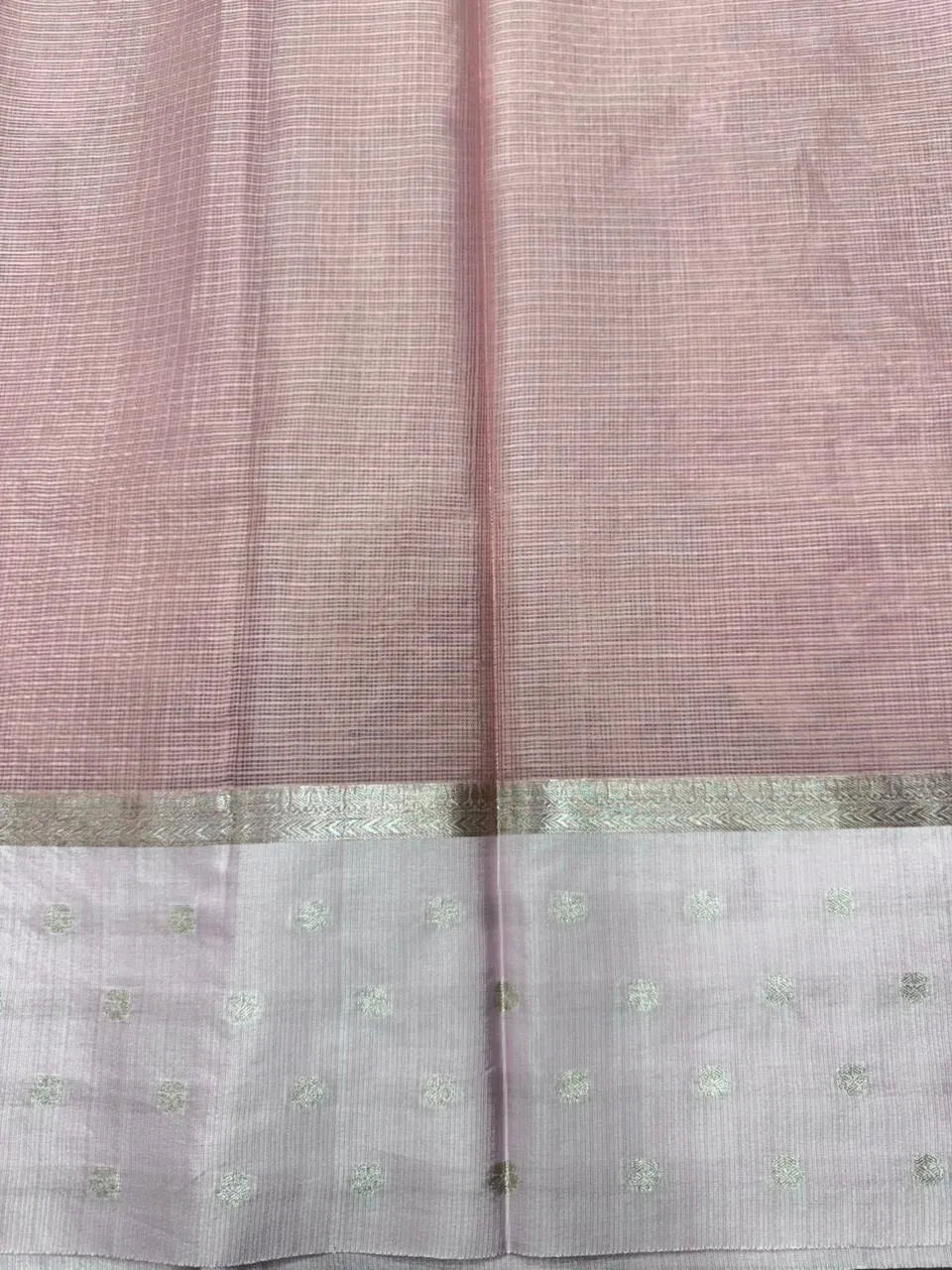 Subtle Shine, Grand Style – Kota Tissue