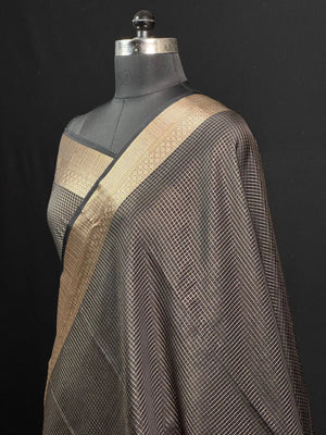 Latest Collection Semi Crepe Silk Saree with Classic Checks 