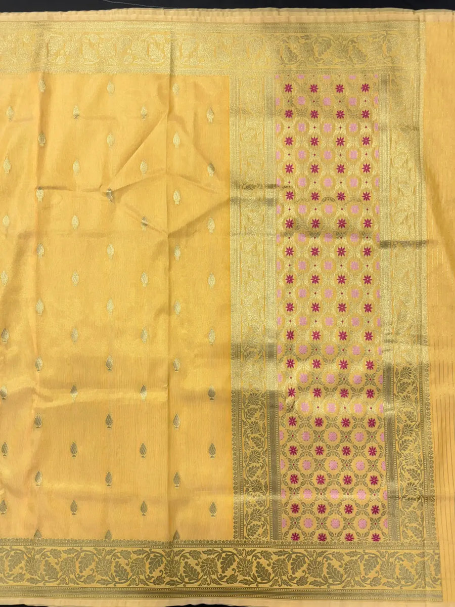 Special Offer Sale: Fancy Banarasi Saree – Perfect Ethnic Wear at Discounted Prices