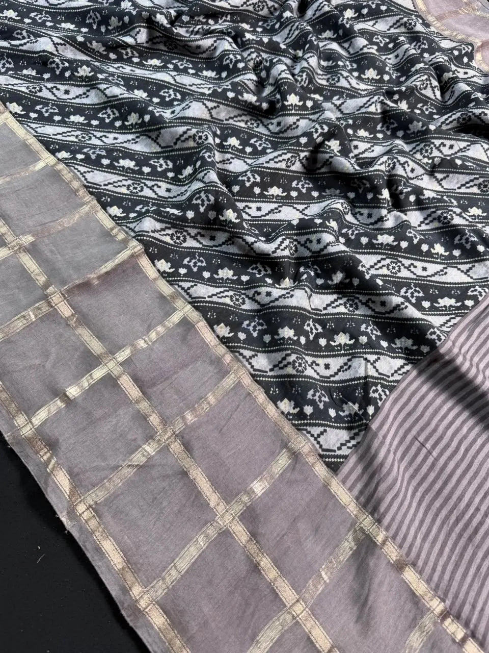 Gajji Silk Saree with Zari Border