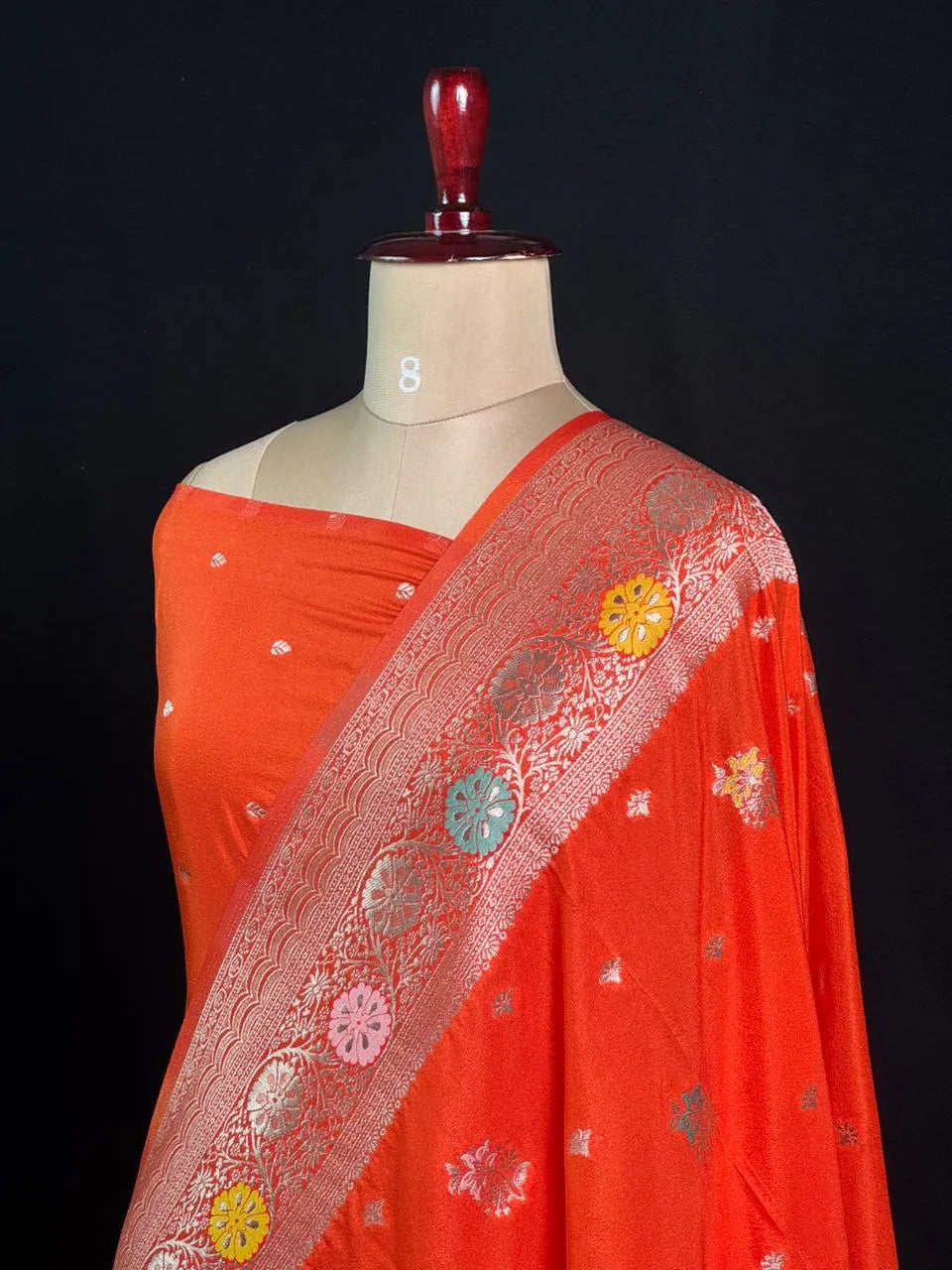 Floral Buta Woven Georgette Semi-Banarasi Saree