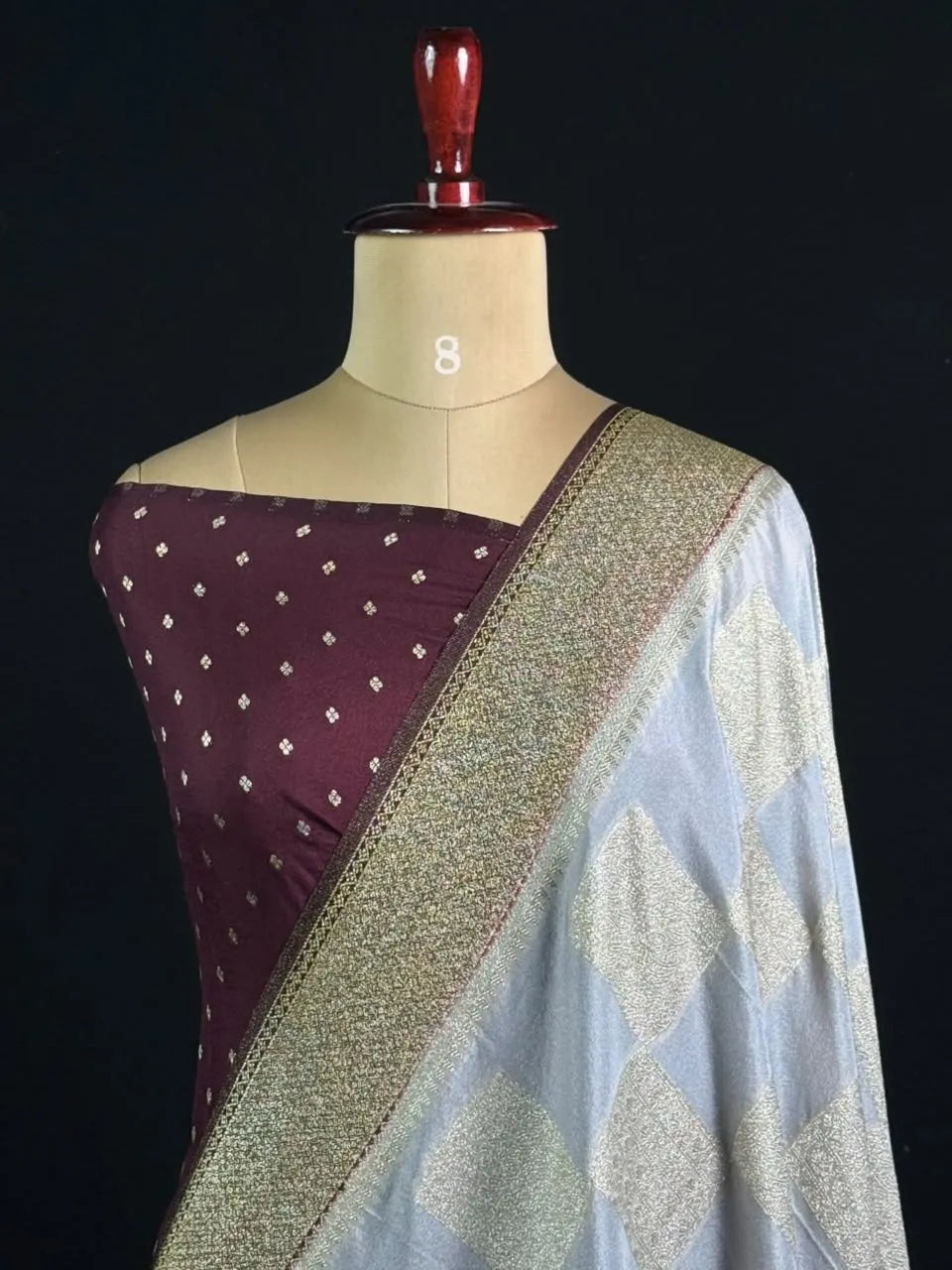 Elegant Georgette Butta Saree with Rich Zari Woven Border & Traditional Motifs