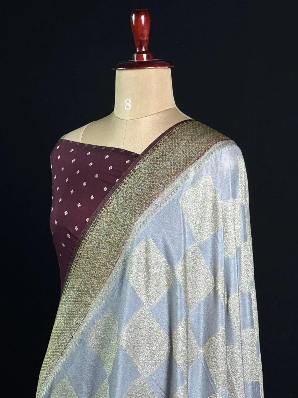 Elegant Georgette Butta Saree with Rich Zari Woven Border & Traditional Motifs