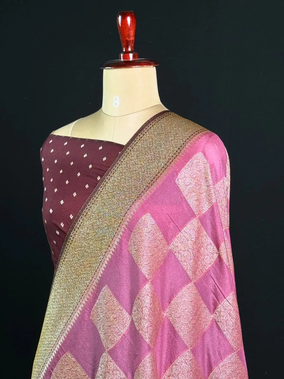 Elegant Georgette Butta Saree with Rich Zari Woven Border & Traditional Motifs